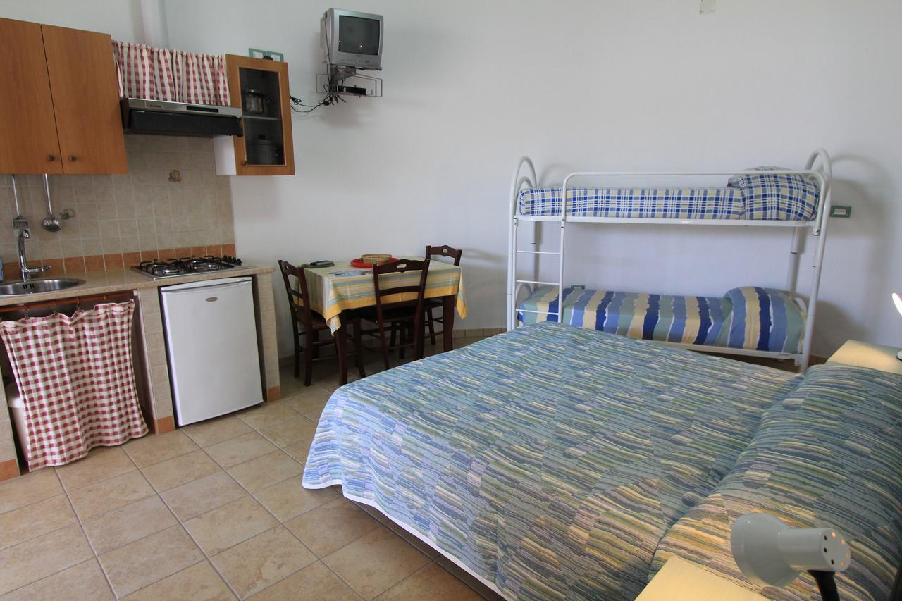 B&B Monterossi Морчано-ди-Леука Экстерьер фото