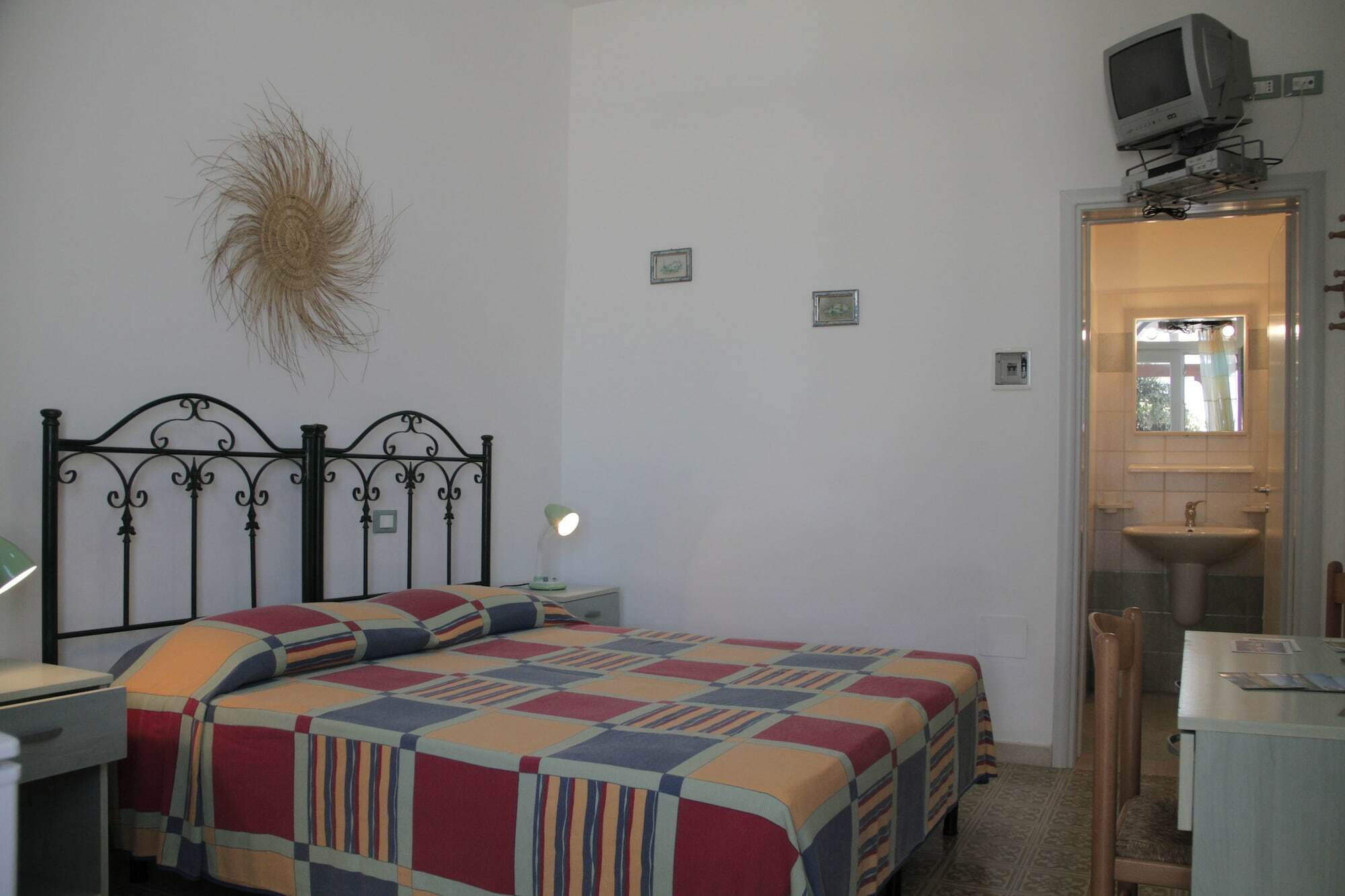 B&B Monterossi Морчано-ди-Леука Экстерьер фото